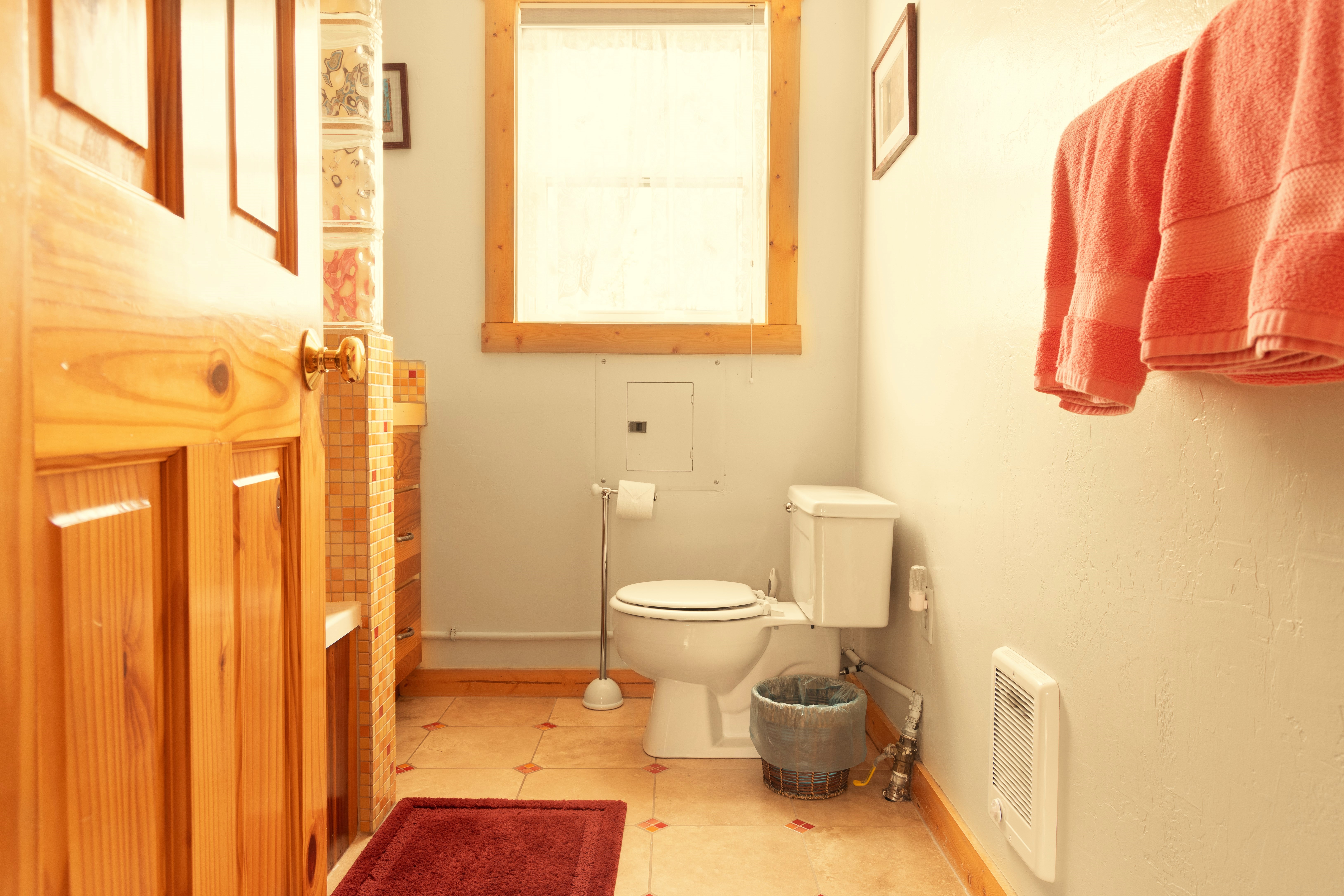 Bathroom with shower and jetted tub