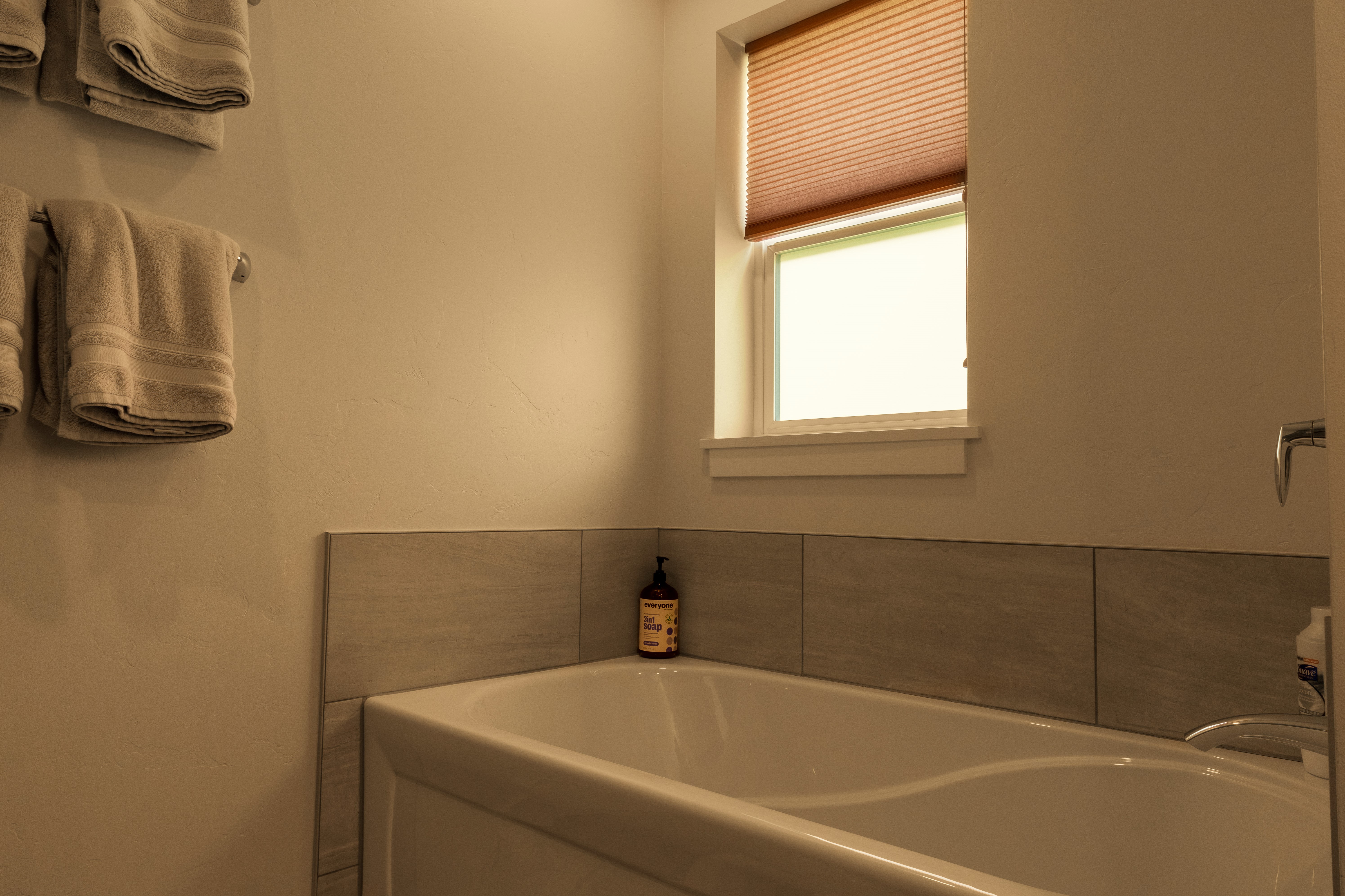 Bathtub