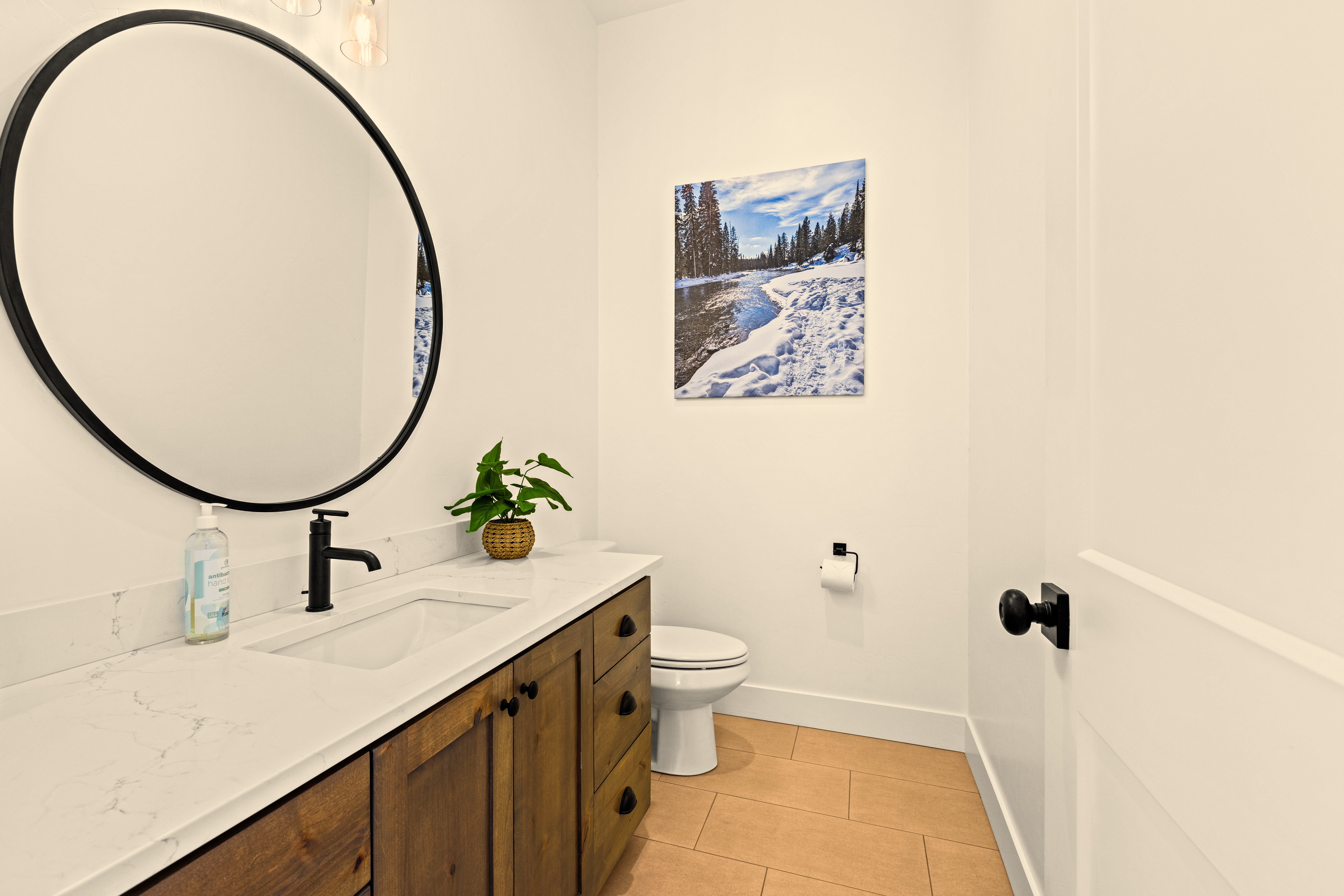 Upstairs half-bath